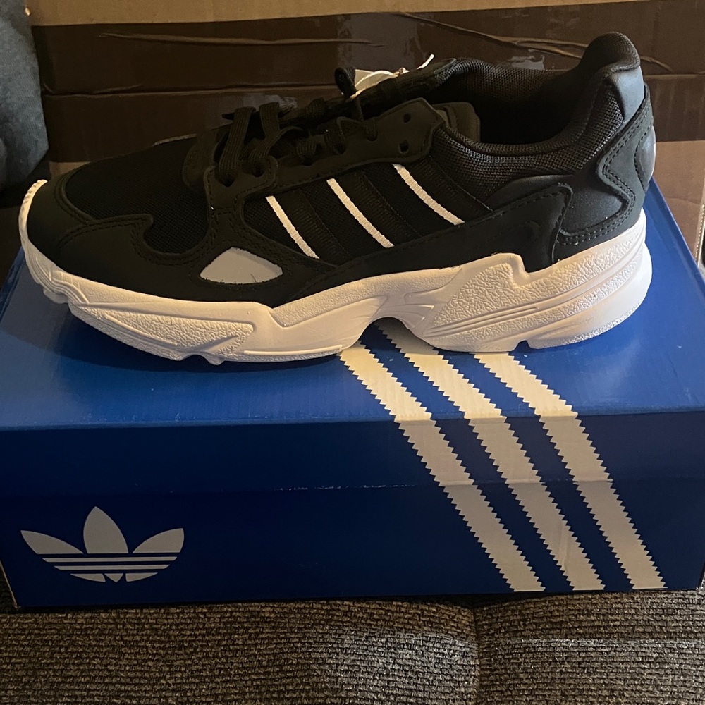 Adidas Women’s Falcon